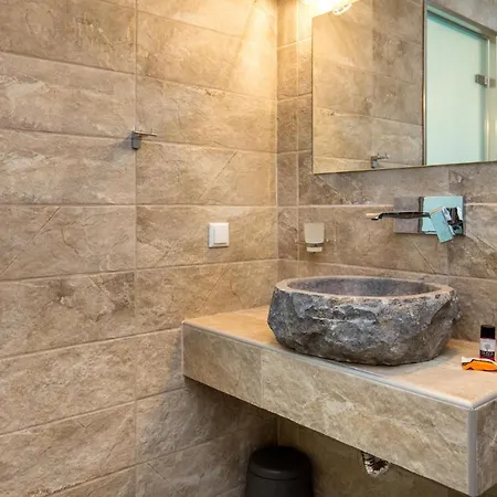 Oasis Deluxe Apartman Pefkári
