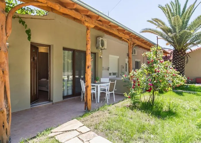 Oasis Deluxe Apartmán Pefkari