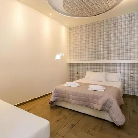 Oasis Deluxe Apartamento Pefkari