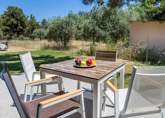 Oasis Deluxe Apartamento Pefkari